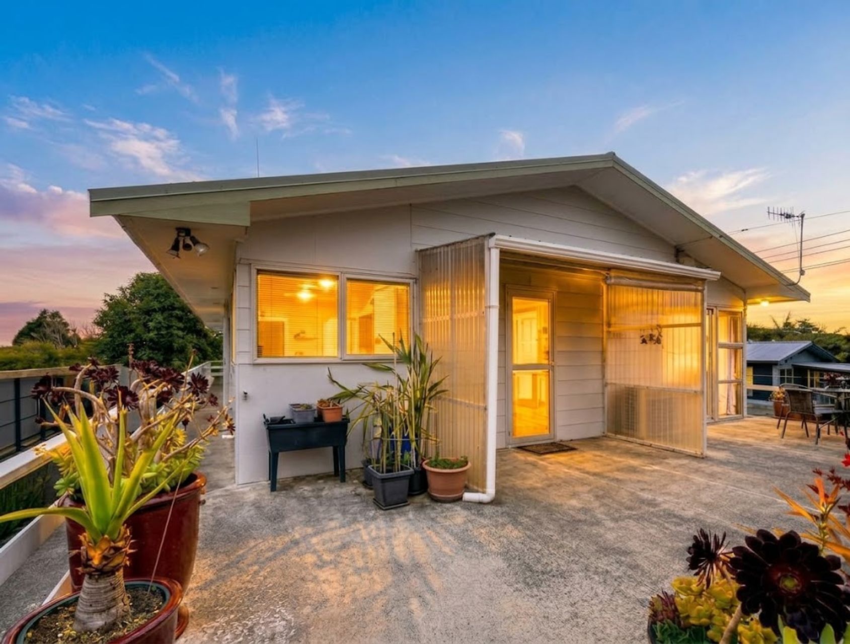 2 bedroom home for sale with Megan Hetges at 4/13 Fifth Avenue, Avenues, Whangārei — Arizto Real Estate